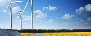 Windräder und PV-Anlage